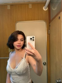 +91-7428890977★Low Price Call Girls In Delhi Sarojini Nagar✔️