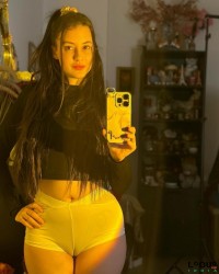 Call girls in Aerocity Delhi 9911005662 Escort Service